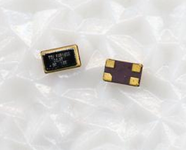 C3系列平板電腦晶振,3225mm,PDI小封裝晶振,4腳無源晶振